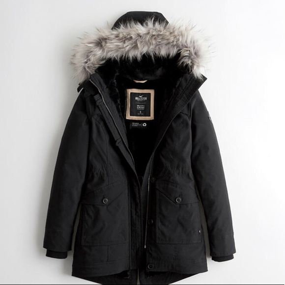 NEW! Hollister black fur lined hooded coat - Picture 2 of 9